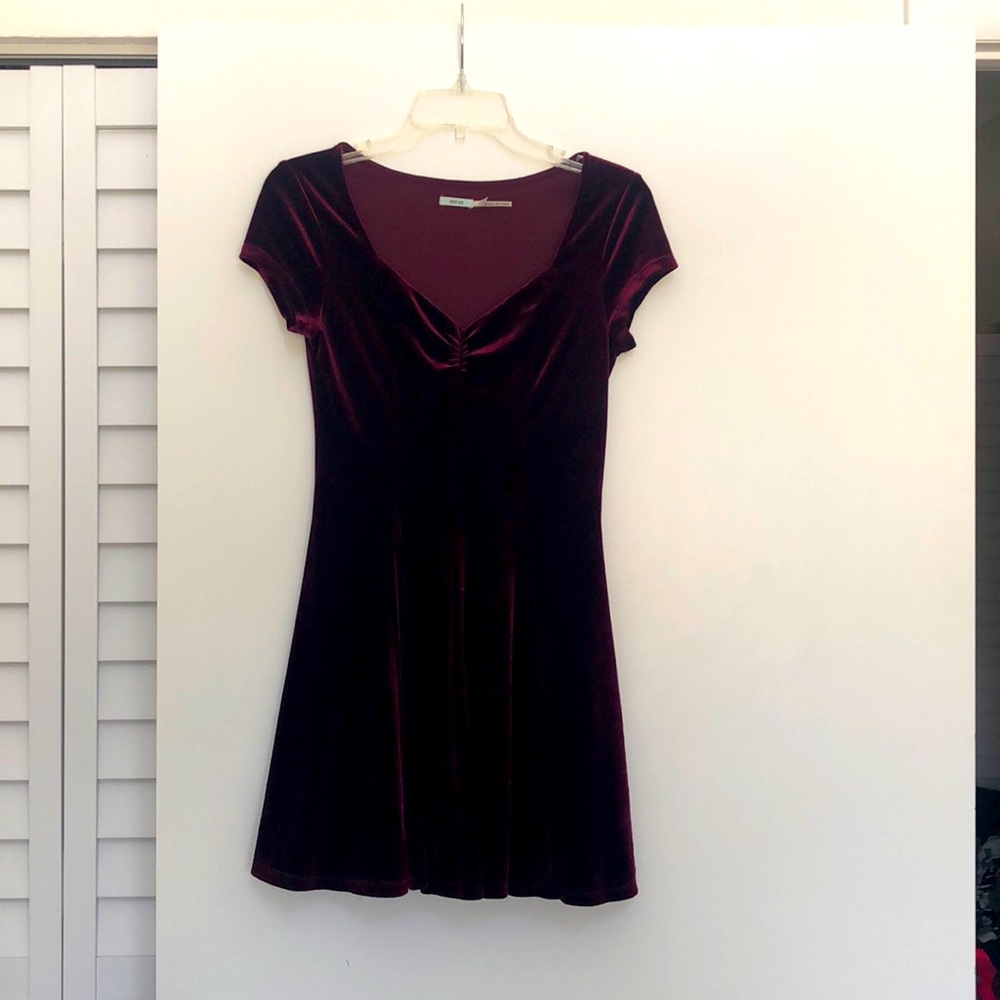 Urban Outfitters Kimchi Blue Velvet Dress Size Small